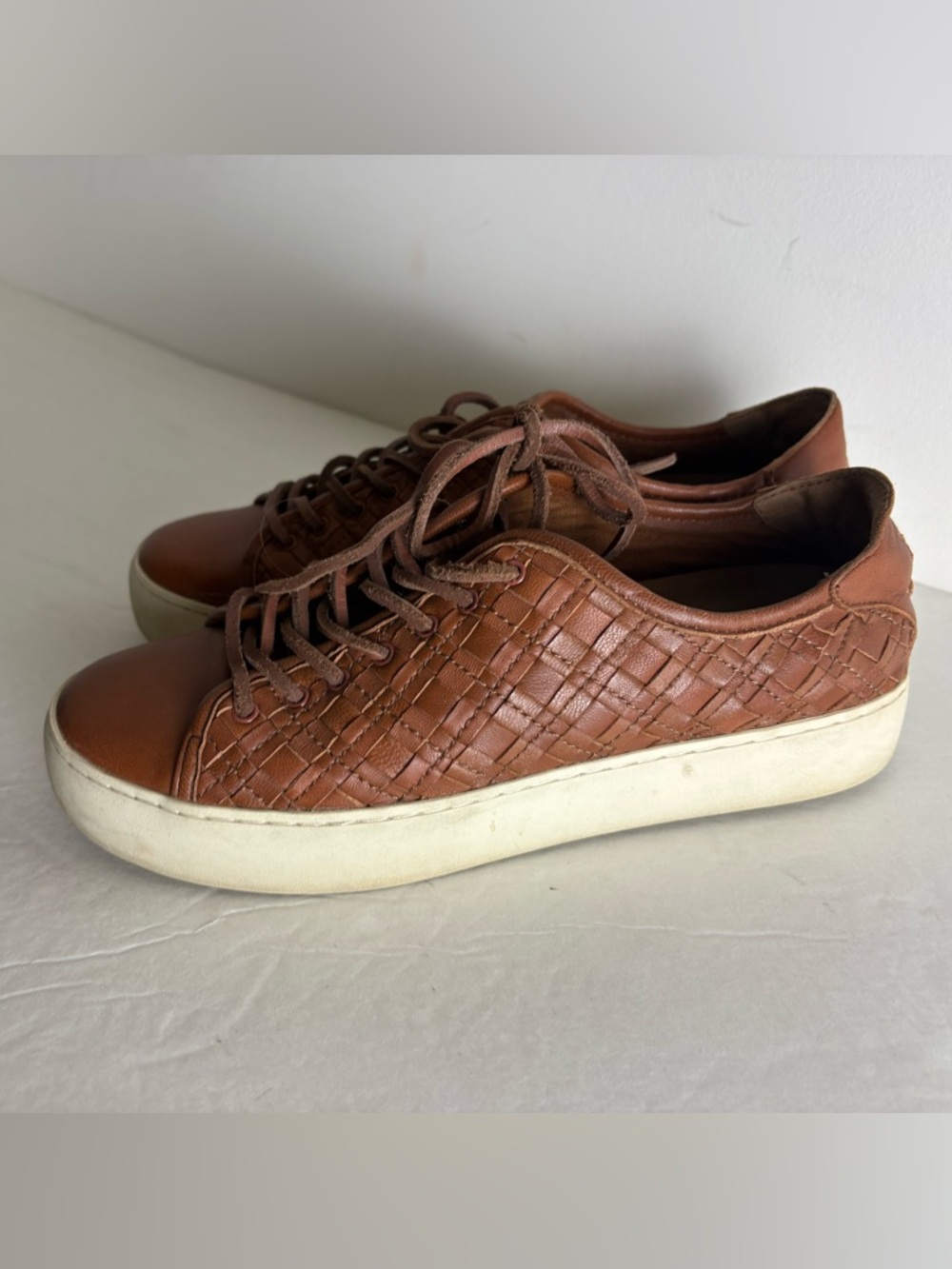 FRYE LENA WOVEN LOW LACE FASHION LEATHER SNEAKERS 7